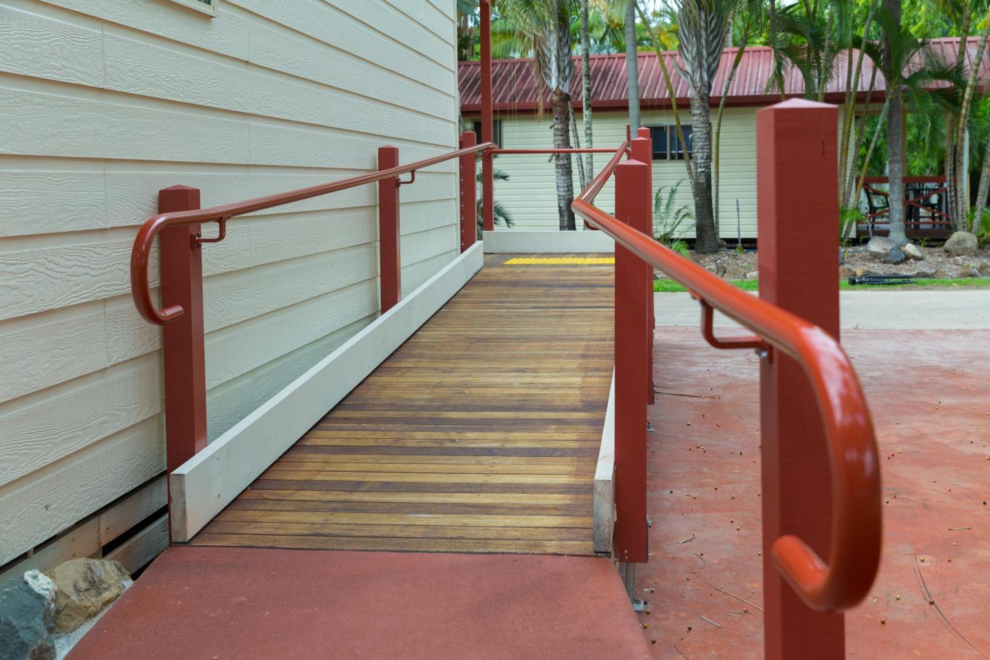 Big4 Adventure Whitsunday Resort Airlie Beach Exterior photo
